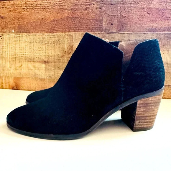 Lucky Brand Pickla Leather/Suede Ankle Heeled Booties